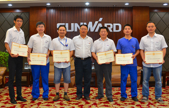 山河智能党委荣获长沙经开区“创新型”基层党组织荣誉称号