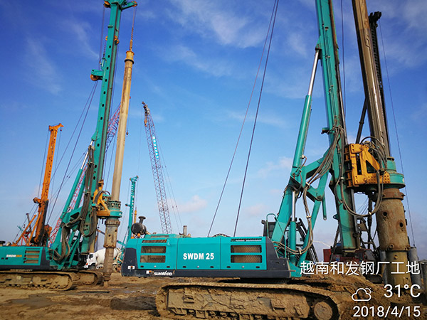 山河智能携全球领先凿岩设备，引爆越南矿业展