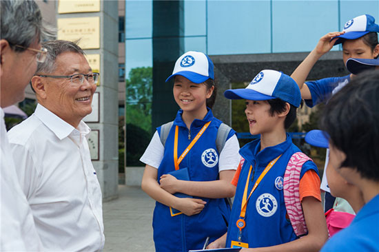 这个夏天，亲子玩转山河智能“三栖”装备