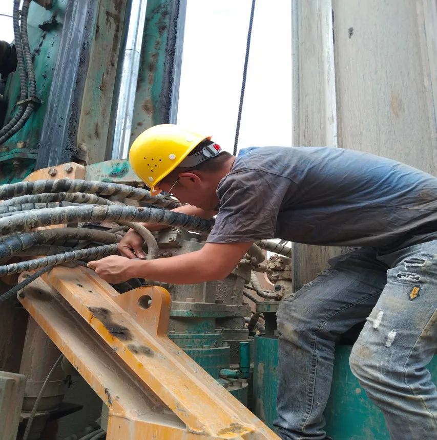 bet365网站 - 图集 | 战高温，迎“烤”验！山河人在行动