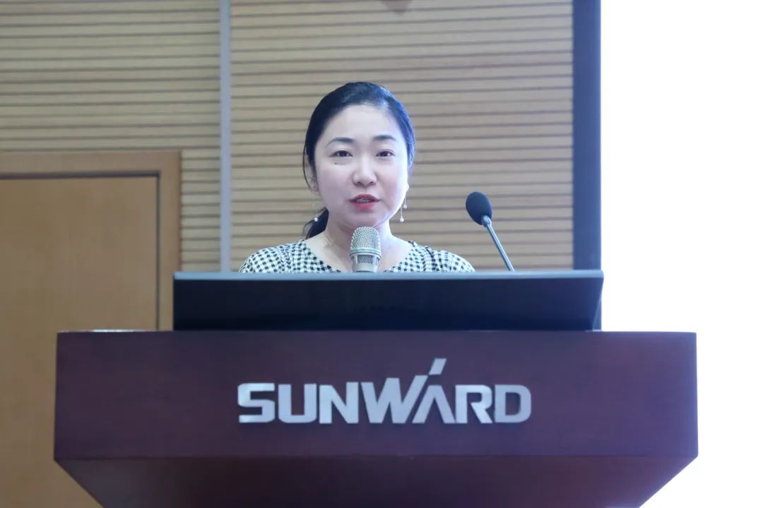 bet365体育投注，bet365在线体育投注 - 缤纷“暑”假，不负所“托”！山河智能职工子女暑期托管班结业啦